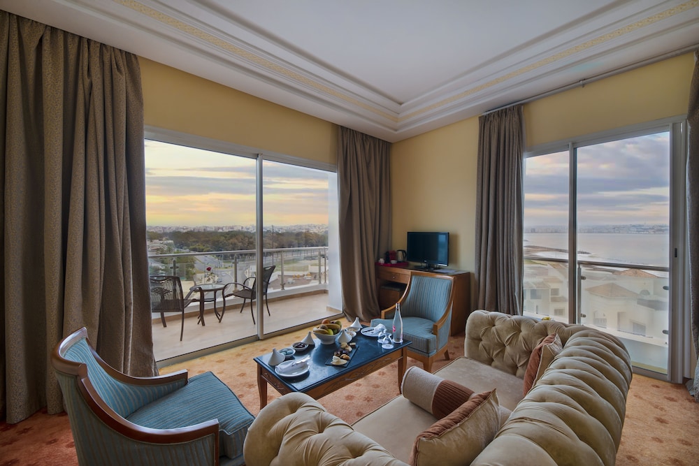 Senior Suite, Sea View photo 2