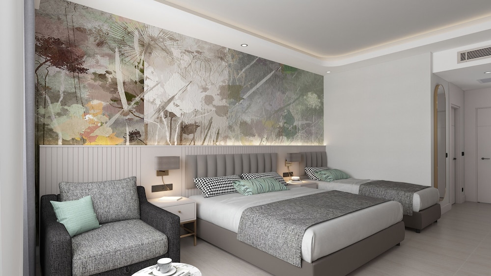 Standard Double Room, Balcony, Hill View