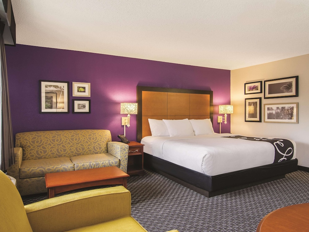 Room, 1 King Bed, Non Smoking photo 1
