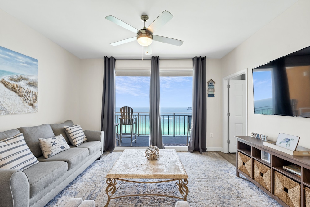 Condo, 2 Bedrooms, Ocean View (1406E) photo 1