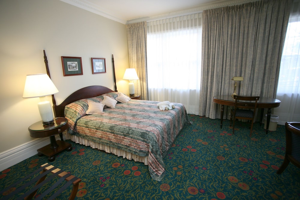 King Standard Room with Shared Bathroom and Fan photo 3