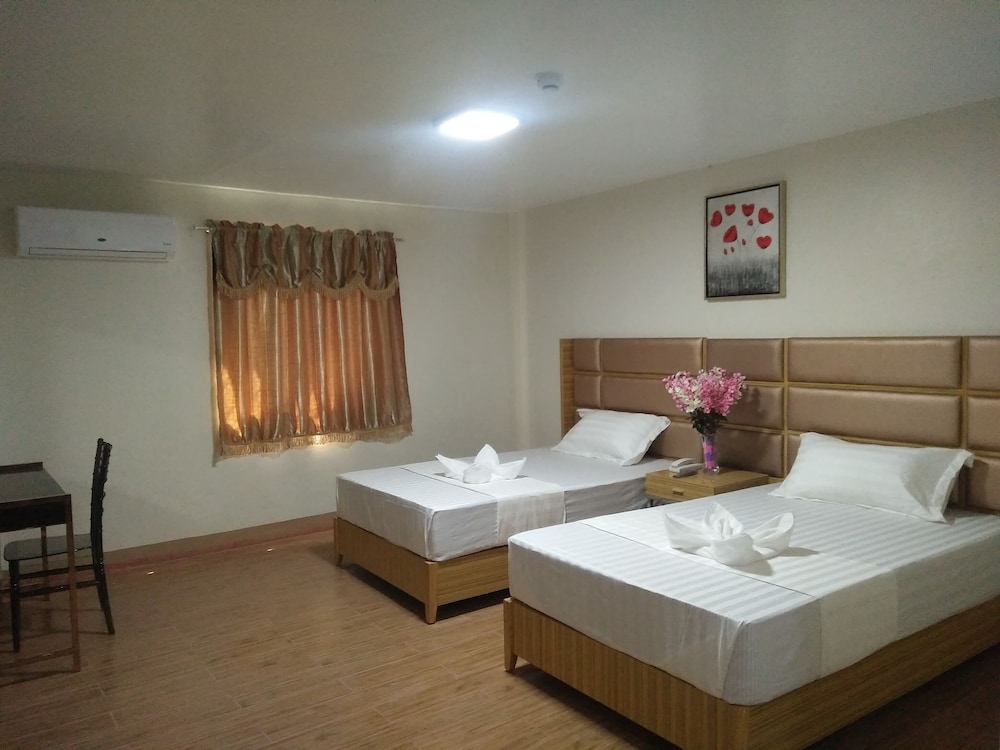 Twin Deluxe Room photo 3