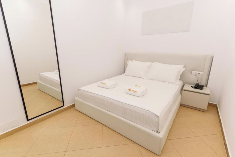 Classic Quadruple Room