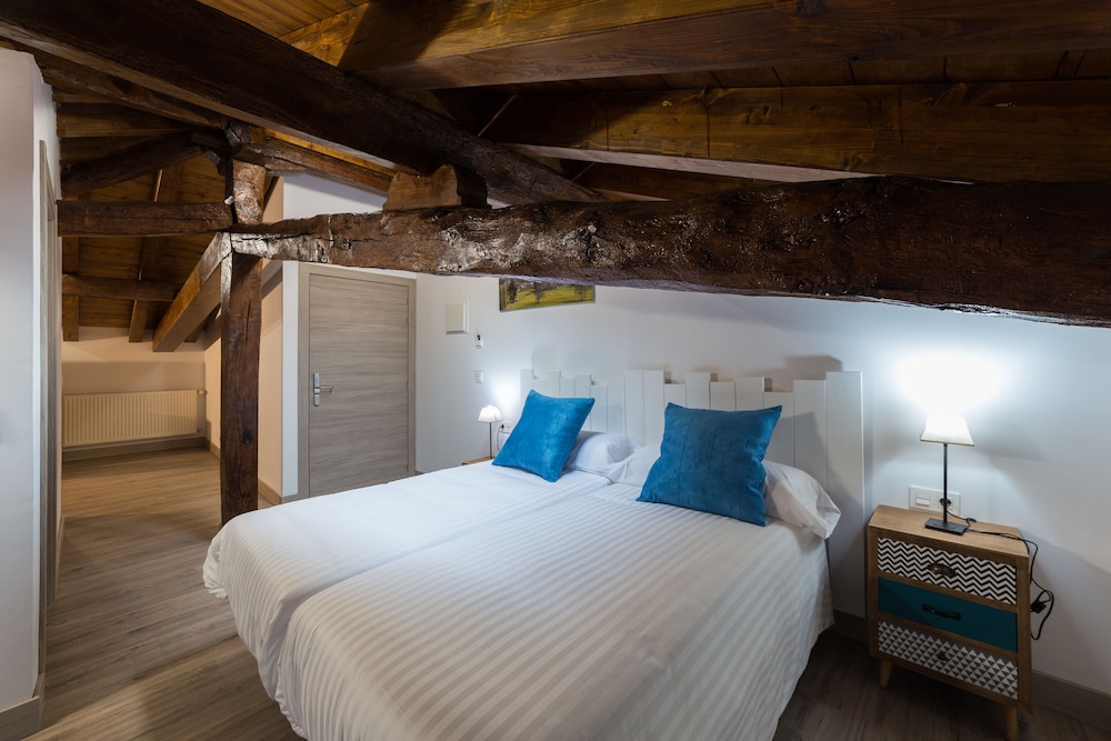 Junior Suite (302) photo 2