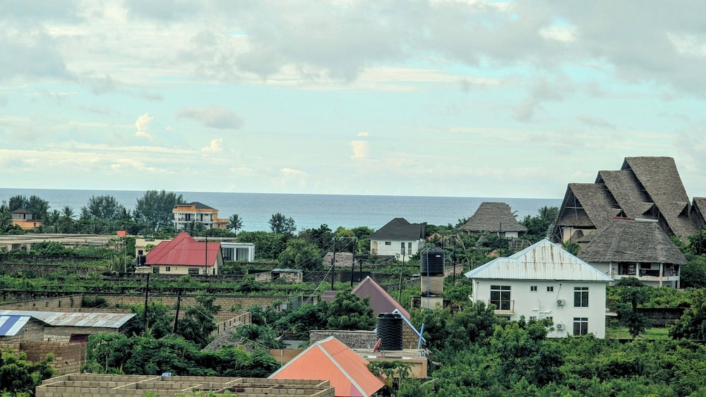 Deluxe Double Room, Balcony, Partial Ocean View
