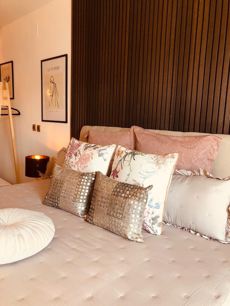 Junior Studio, 1 Queen Bed, Sea View
