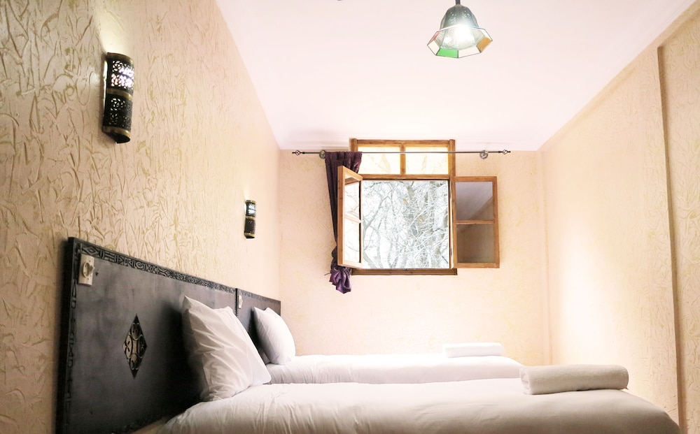 Twin Room, Non Smoking photo 2