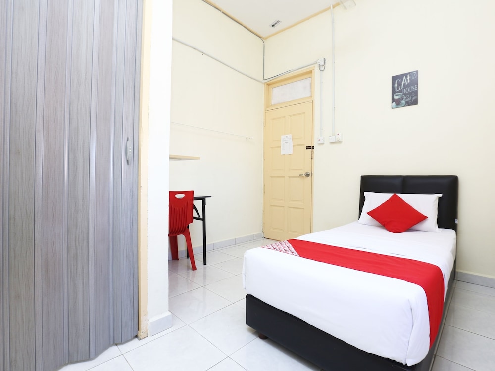 Deluxe Single Room