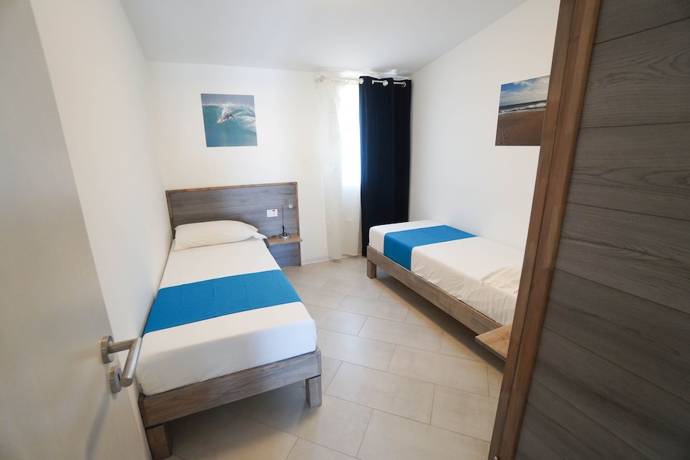 Comfort Suite, 2 Bedrooms - Photo 2