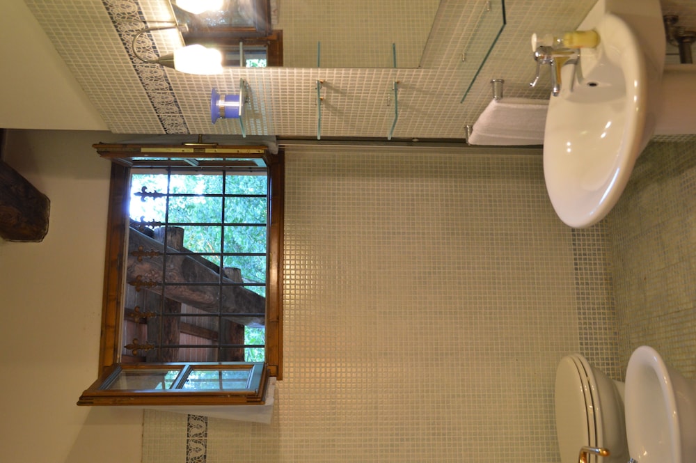 Superior Apartment, 2 Bedrooms (2) photo 3