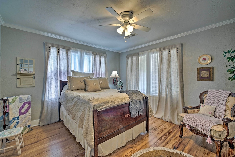 Cottage (2 Bedrooms) photo 1