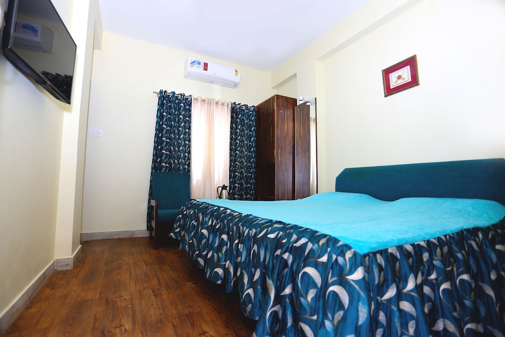 Deluxe Room - Photo 6