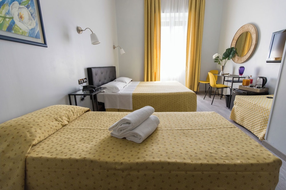 Superior Triple Room