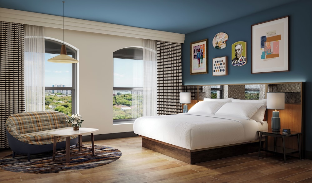 Room, 1 King Bed, Corner