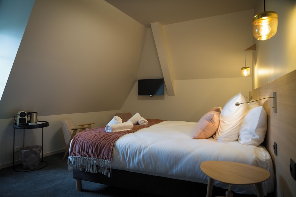 Comfort Room photo 2