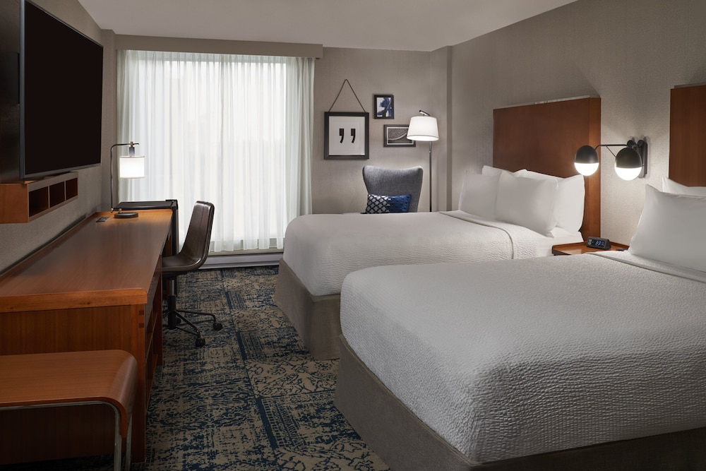 Deluxe Room, 2 Double Beds - Photo 1