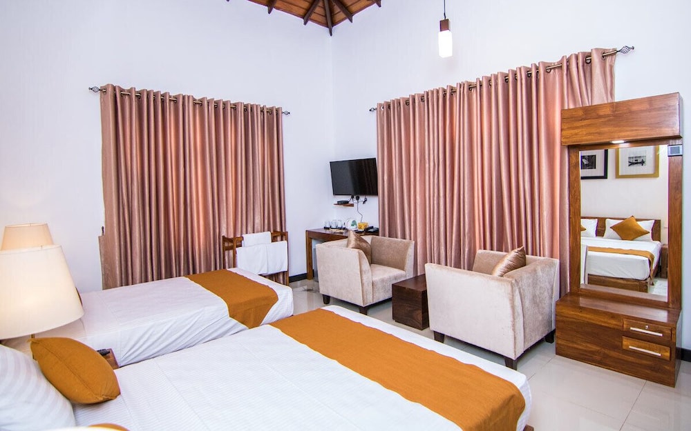 Deluxe Room, 2 Bedrooms, Accessible