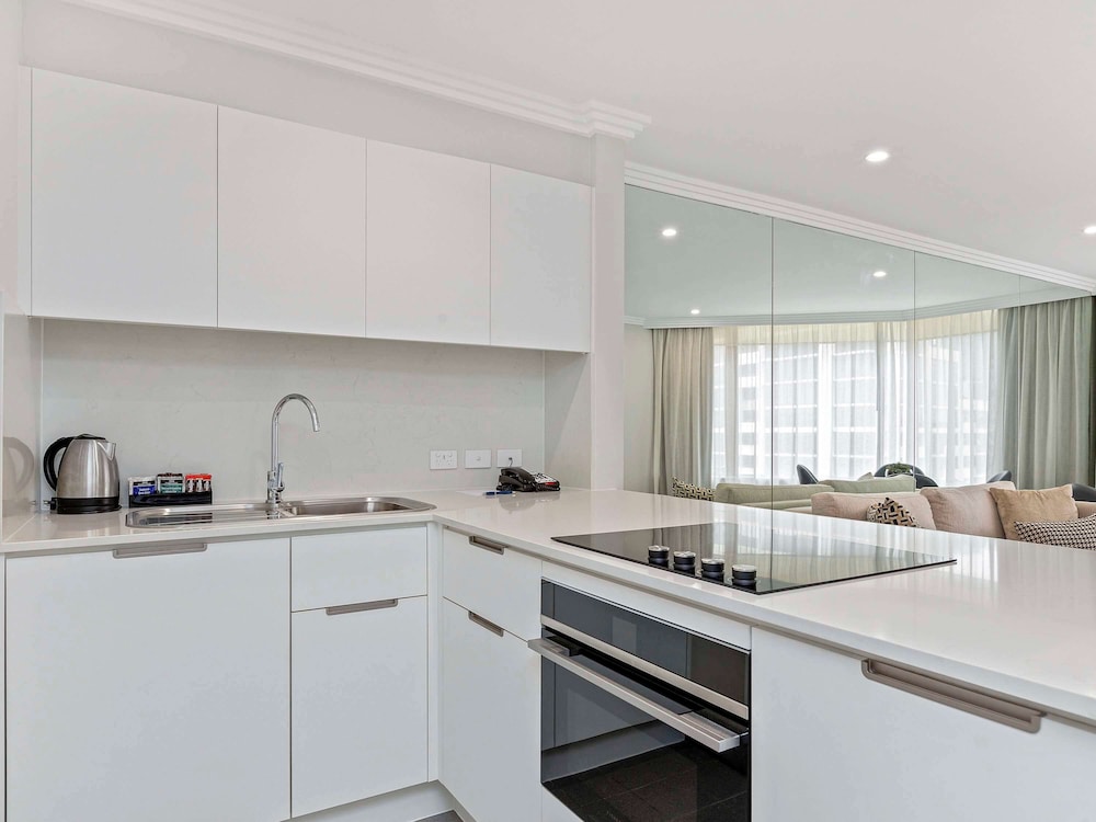 Superior Apartment, 1 Bedroom, City View (1 King Bed)