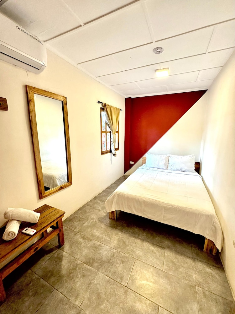 Basic Room photo 1