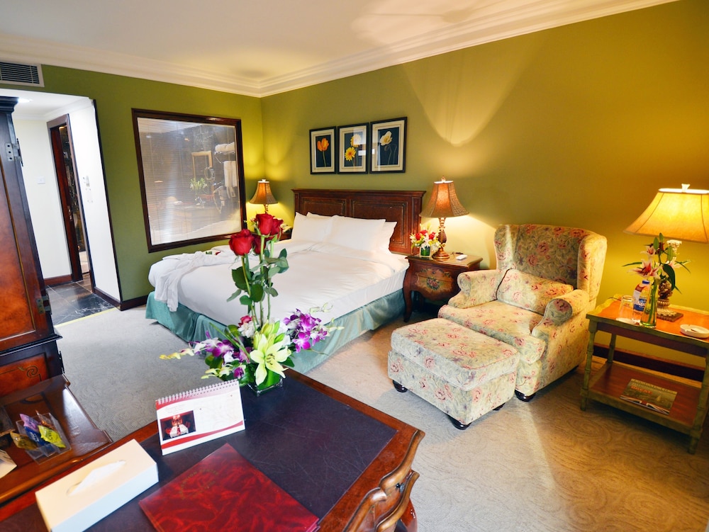 Deluxe Room - Photo 2
