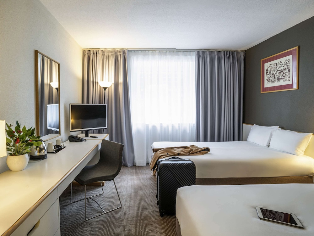 Standard Room, 2 Double Beds - Photo 2