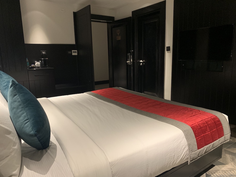 Premium Room - Photo 2