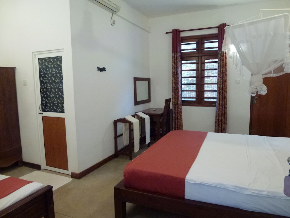 Deluxe Triple Room, Multiple Beds, Beach View, Beachfront