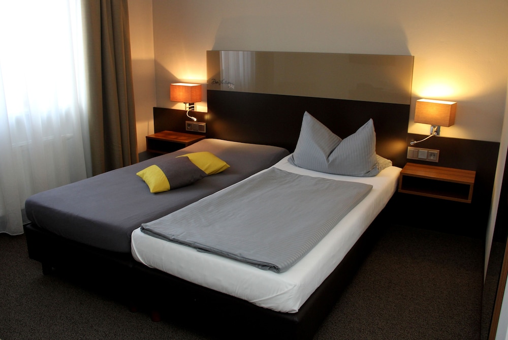 Double Or Twin Room photo 2