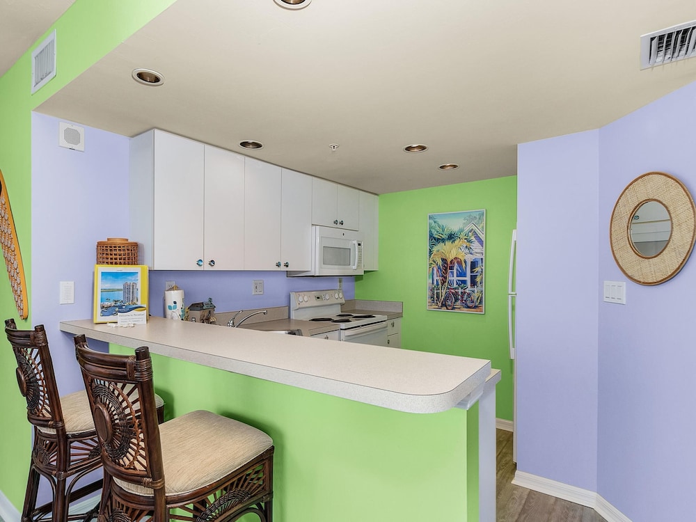 Condo, 1 King Bed With Sofa Bed, Private Pool (#601 - No Pets Allowed) photo 2