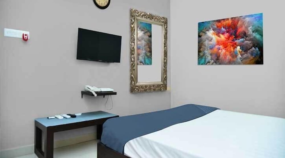 Standard Double Room - Photo 4