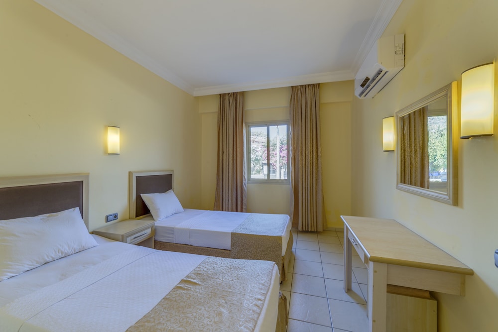 Standard Apartment, 1 Double Bed with Sofa bed photo 1