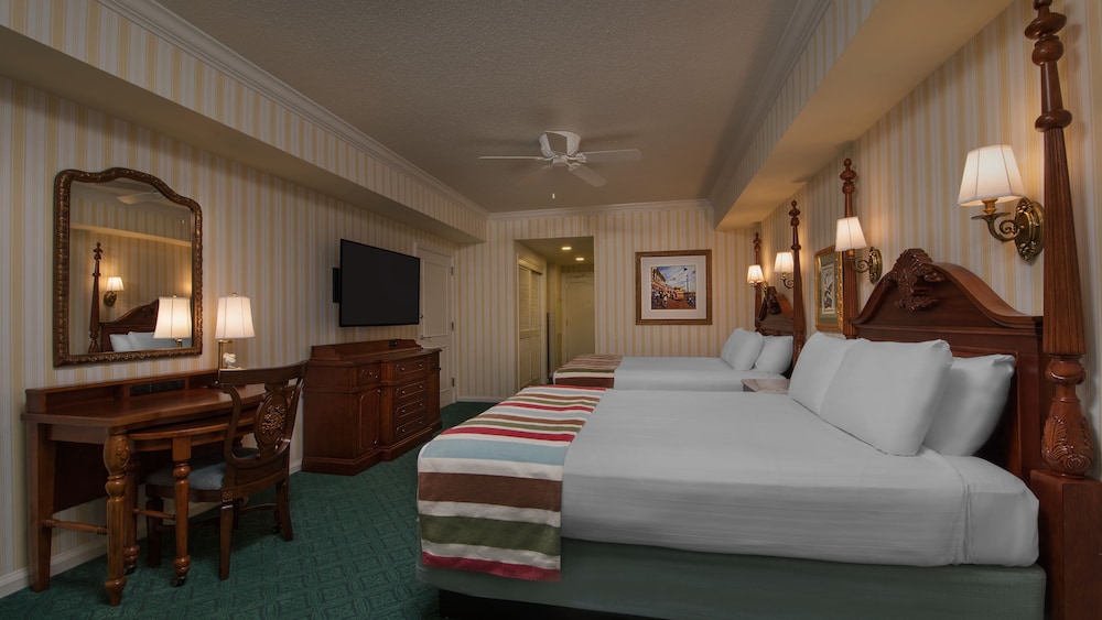 Room (Standard View) - Photo 3