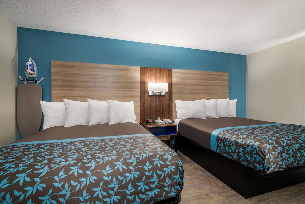 Standard Room, 2 Queen Beds, Non Smoking, Refrigerator & Microwave