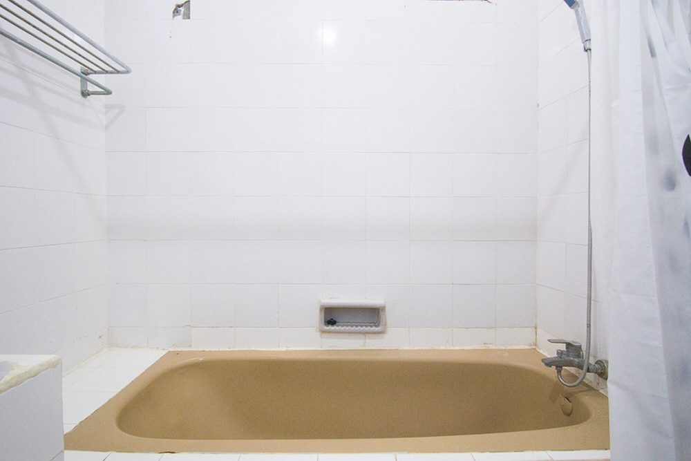 Premium Room (RedDoorz) - Photo 9