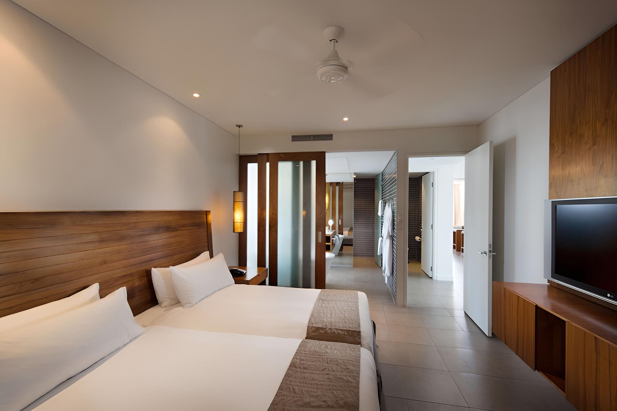 Penthouse, 2 Bedrooms, Kitchenette (Laundry) - Photo 3