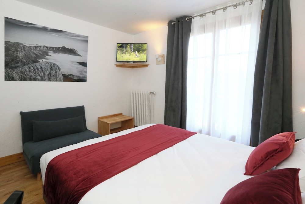 Double Room - Photo 6