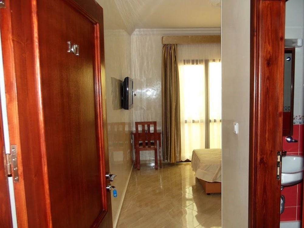 Basic Single Room photo 1
