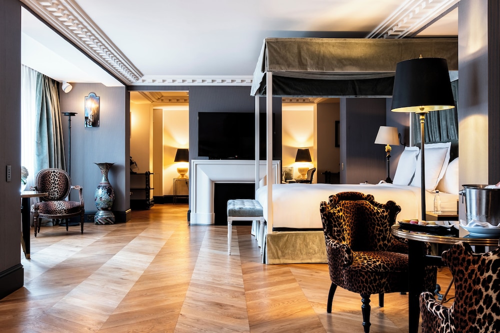 Deluxe Suite, 1 King Bed photo 1