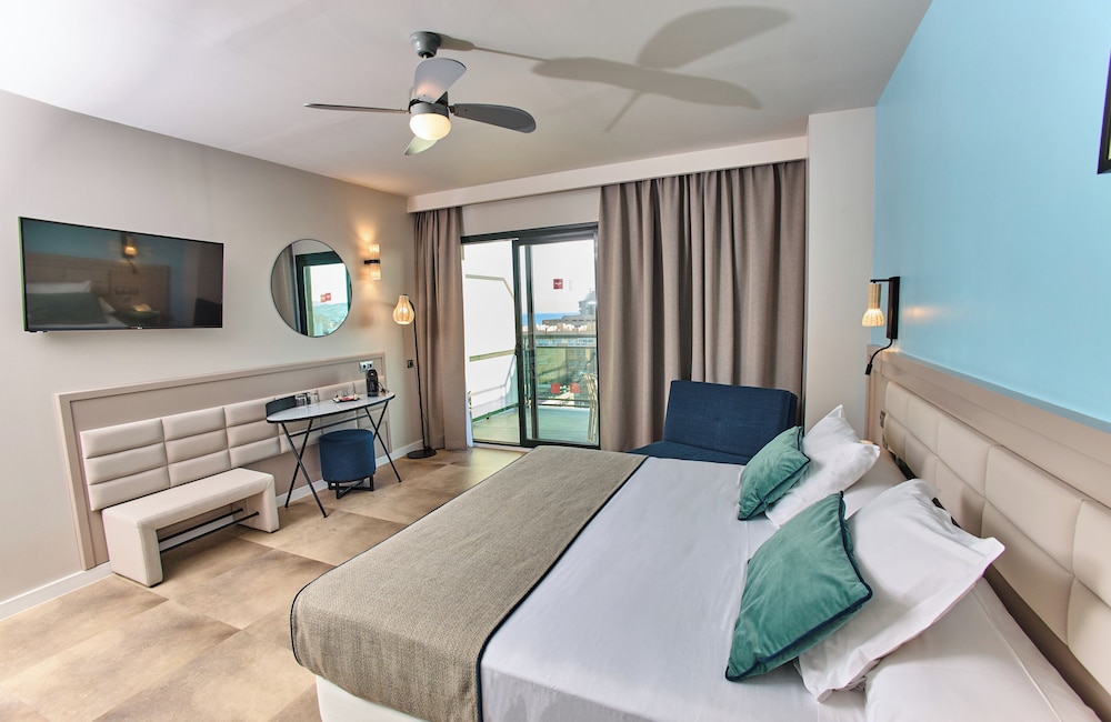 Superior Room - Photo 8
