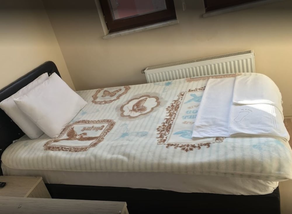 Standard Single Room photo 3