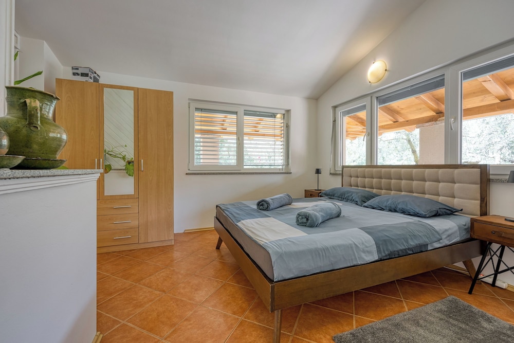 Family House, Multiple Bedrooms (Casa Oliva Kim Marie)