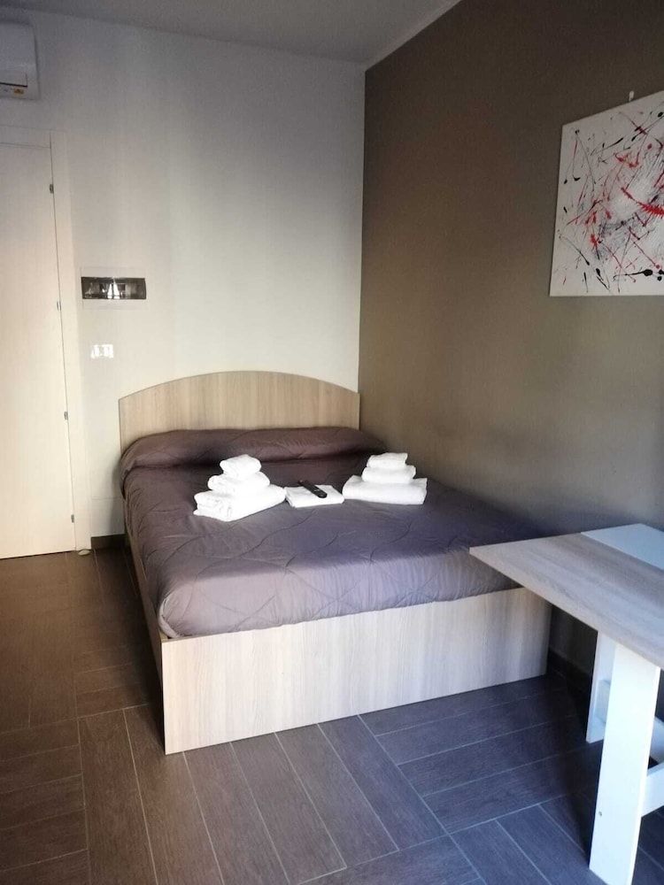 Standard Room photo 1