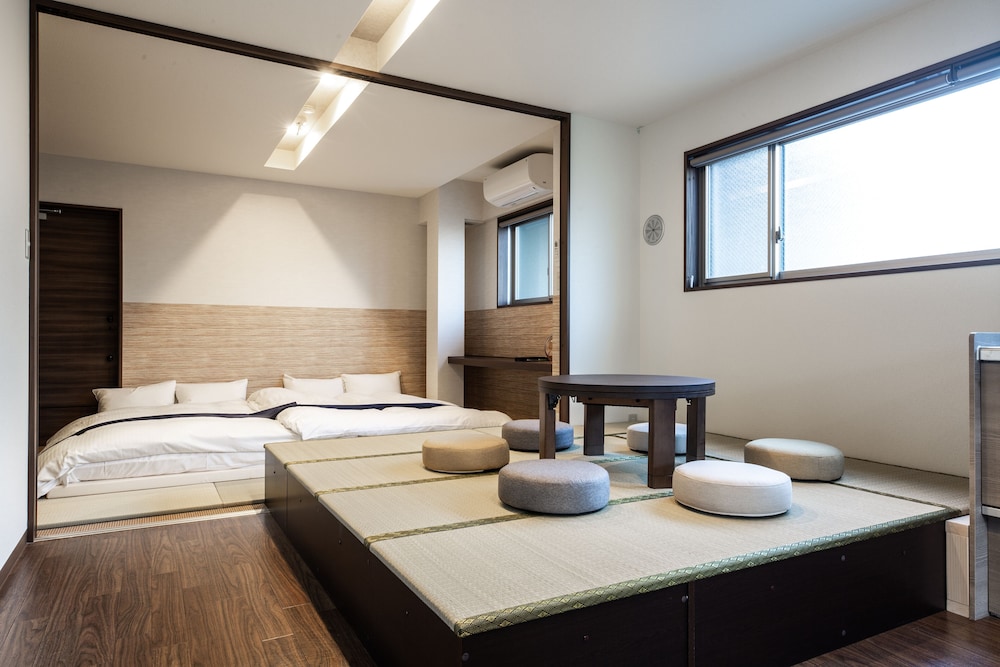 Studio Apartment, Japanese Western Style Room