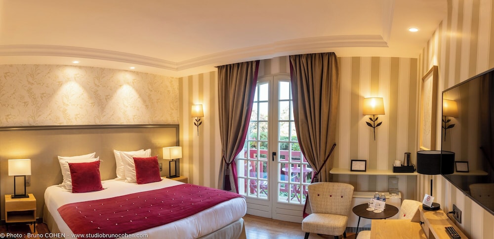 Superior Room, 1 Double Bed, Park View - Photo 1