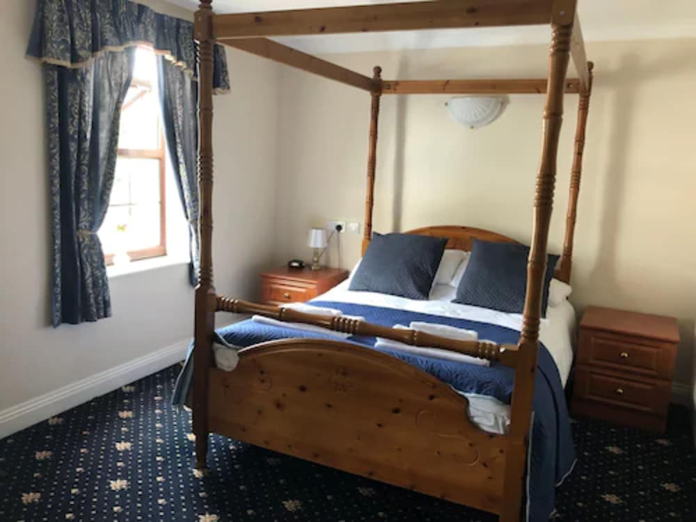 Suite, Ensuite (Honeymoon Suite)