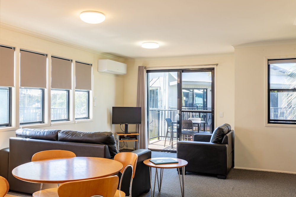 One Bedroom Apartment - Photo 5