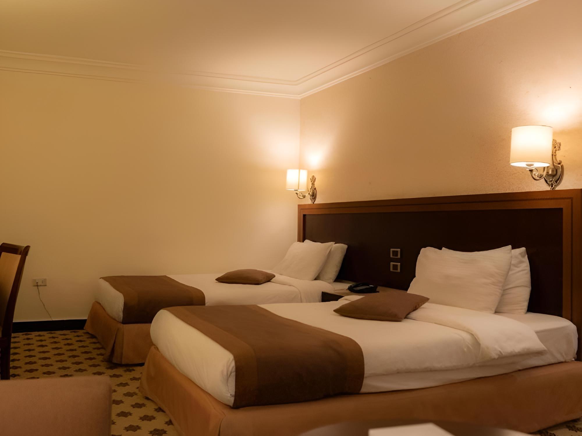 Standard Double or Twin Room - Photo 3