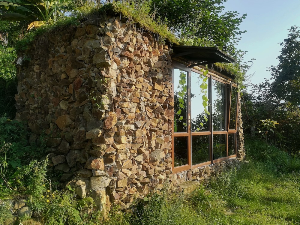 Panoramic House, Sea View, Mountainside