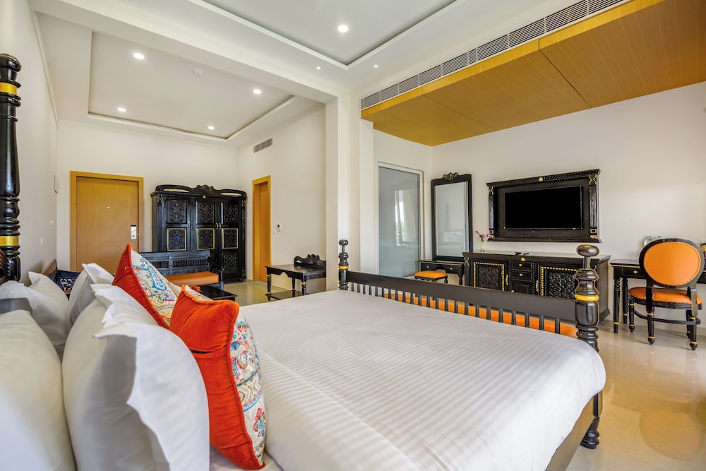 Privilege Suite - Photo 4