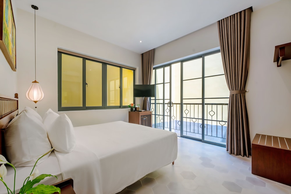 Deluxe Double Room - Photo 1